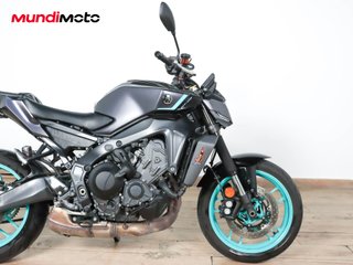 YAMAHA MT 09