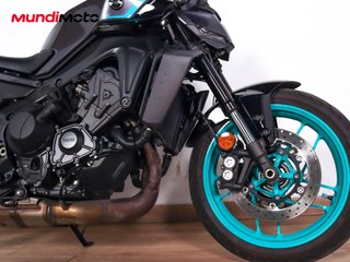 YAMAHA MT 09