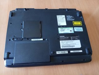 TOSHIBA SATELLITE M40X-234 ordenador portátil