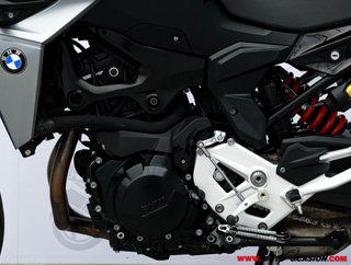 BMW F 900 R
