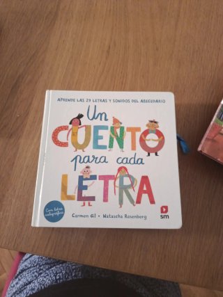 Un cuento para cada letra : aprende las 29 letr...