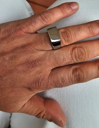 Anillo de acero para hombre