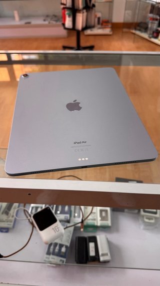 iPad Air M2 Azul 256GB 99% Batería