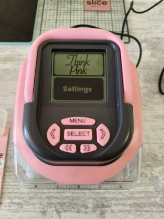Slice - Máquina de corte rosa