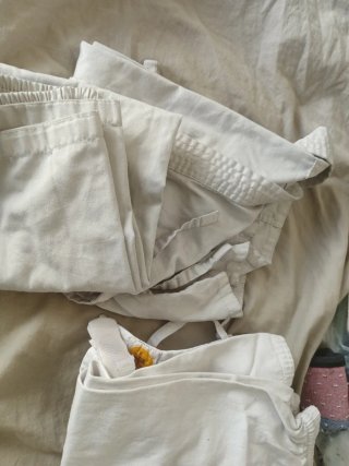 Kimono blanco artes marciales