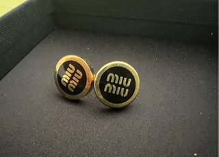 Orecchini Miu Miu Logo Nero Oro