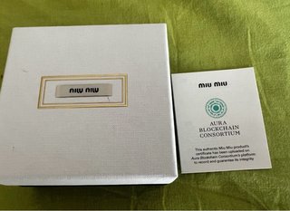 Orecchini Miu Miu Logo Nero Oro