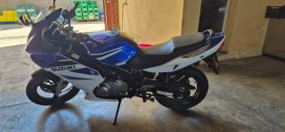 Suzuki GS 500 F Azul/Blanco