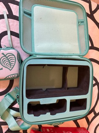 Nintendo Switch OLED + Accessori Animal Crossing