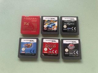 Nintendo DSI XL Gialla