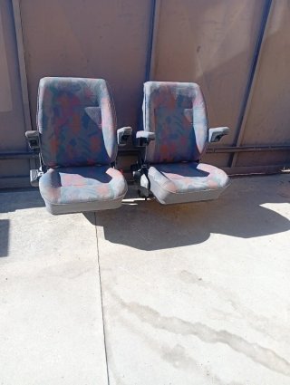 Asientos Delanteros VW Transporter T4