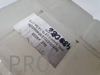 bote agua opel kadett E nuevo