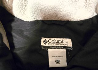 Chaqueta Columbia Negra y Blanca