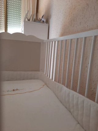 Cuna bebé blanca + colchón + funda