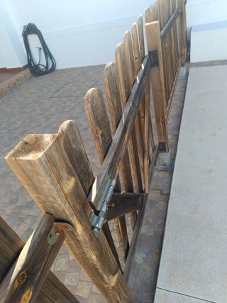 Valla madera 20,5 m con postes y soportes