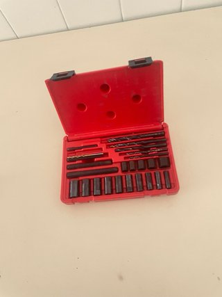 Juego Extractores Tornillos Rotos