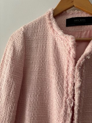 Chaqueta larga tweed Zara rosa