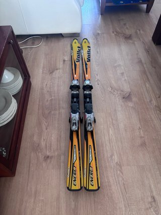 Pack esquís Völkl 149cm + Funda original y bastone