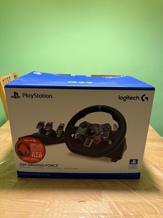 Volante Logitech G29 con Pedales + Auriculares