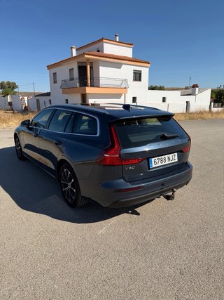 Volvo V60 2021