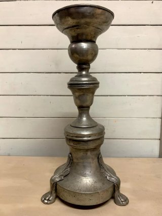 Candelabro antiguo metal