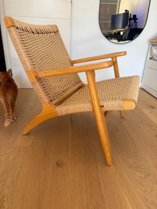 Poltrona in legno e rattan beige