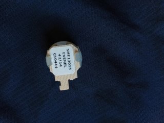 Pulsante rotondo con simbolo C
