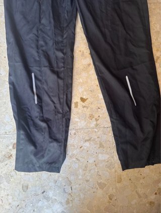 Conjunto deportivo Nike negro
