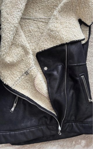 Chaleco Bimba y Lola Talla M Negro/Beige
