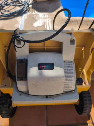 Robot Limpia Piscina