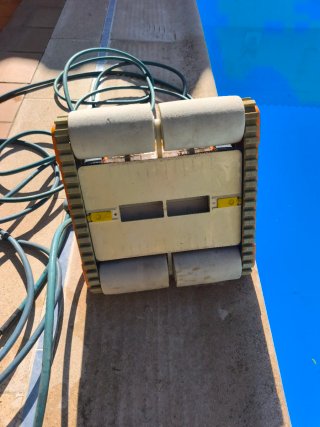 Robot Limpia Piscina