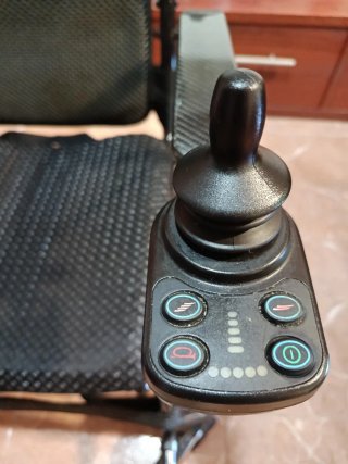 Silla de ruedas eléctrica plegable de fibra e carb