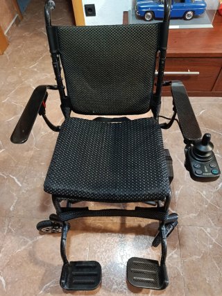Silla de ruedas eléctrica plegable de fibra e carb