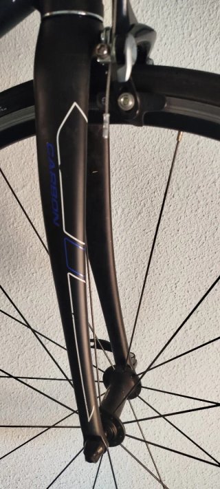 Bicicleta de carretera B-PRO R200
