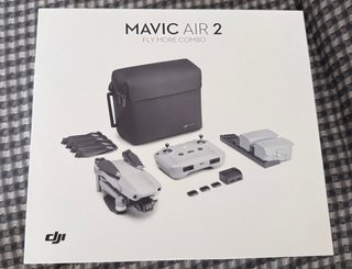 Dron DJI Mavic Air 2 Fly More Combo