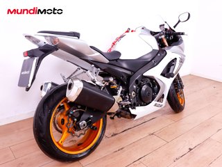 SUZUKI GSX-R 1000 K7