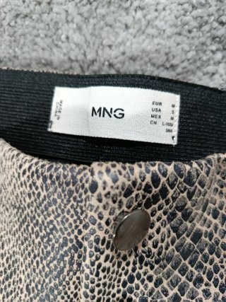 Pantalón Mango estampado serpiente Talla M