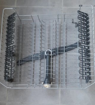 Cesto y bandejas lavavajillas