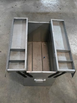 Caja de Herramientas Metálica Plegable