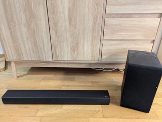 LG S40T Barra Sonido 300W 2.1 Dolby