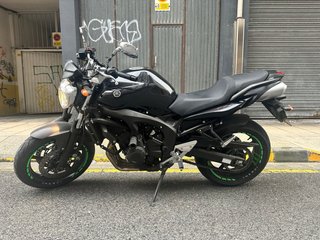 Vendo Yamaha FZ6 N S2 del año 2009, 98 CV