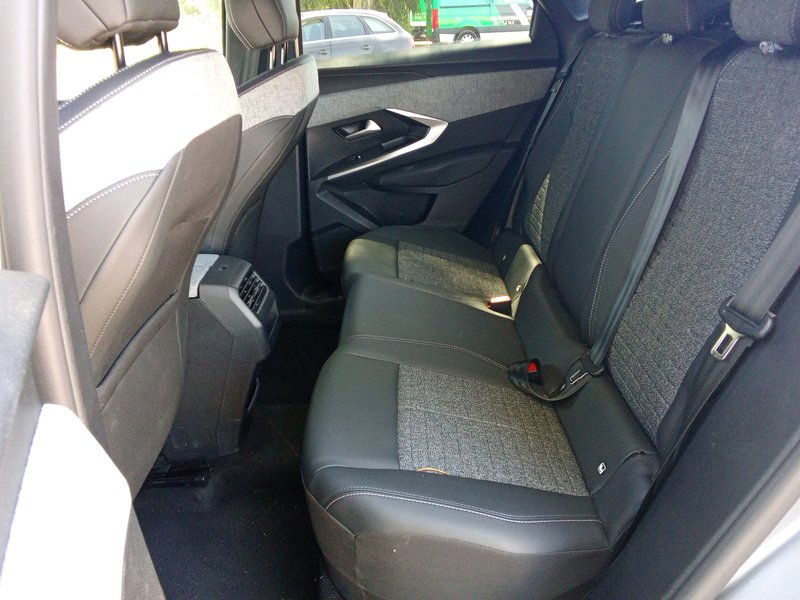 Peugeot 3008 2025, foto 8
