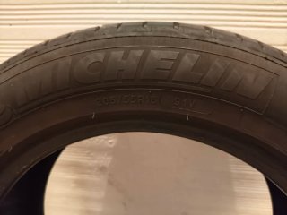 Rueda de coche