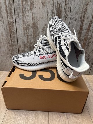 Adidas Yeezy Boost 350 V2 Zebra Talla 44