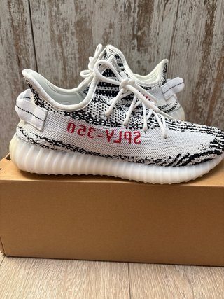 Adidas Yeezy Boost 350 V2 Zebra Talla 44