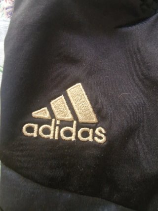 Chándal Adidas Negro y Dorado