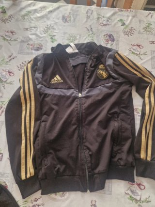Chándal Adidas Negro y Dorado
