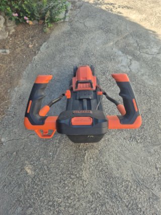 Cortacésped Black+Decker 32cm 1200W
