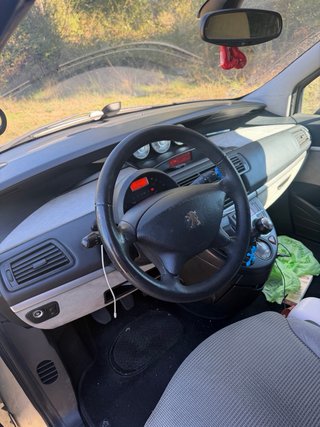 Peugeot 807 2007