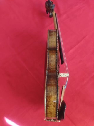 Violín antiguo